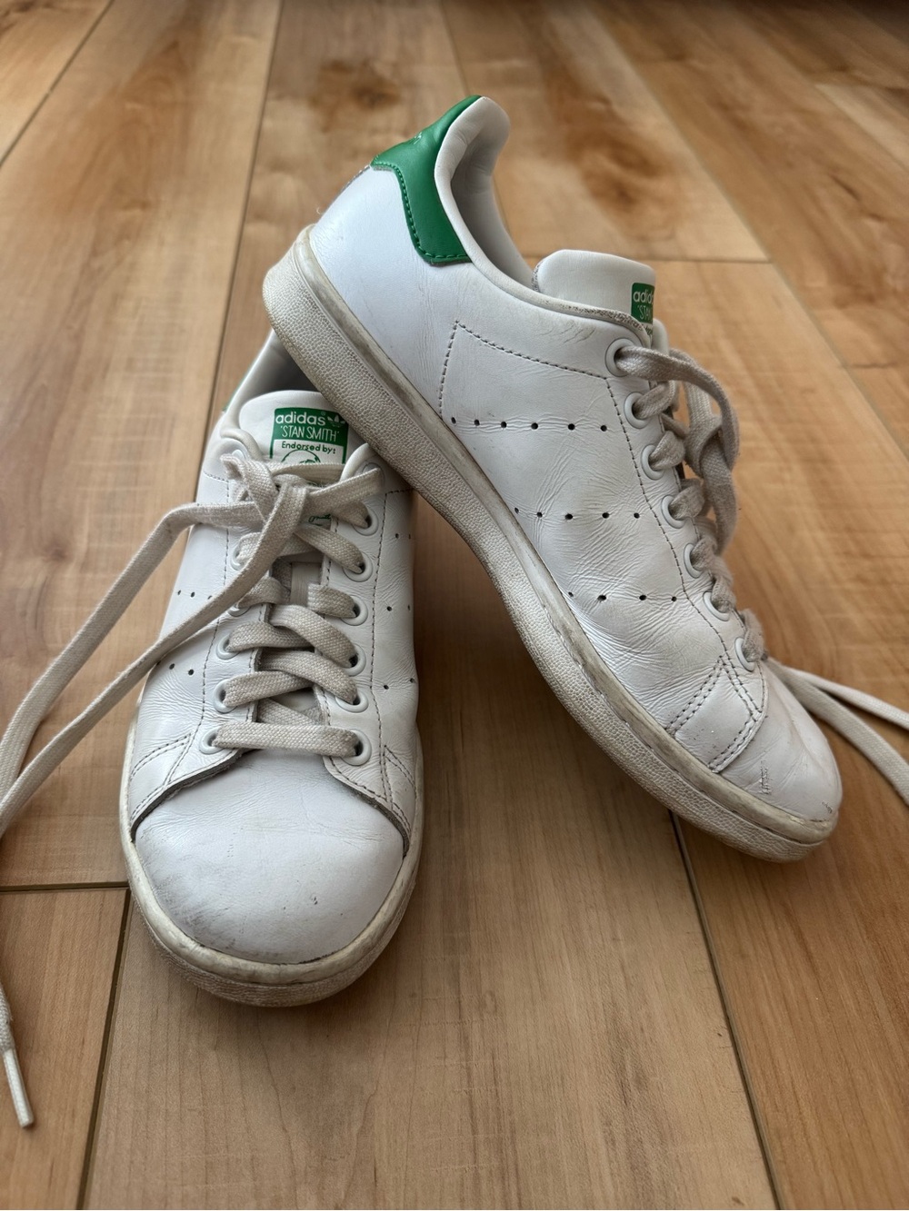Adidas Stan Smith - White Leather Sneakers with Green - Women’s Size 7
